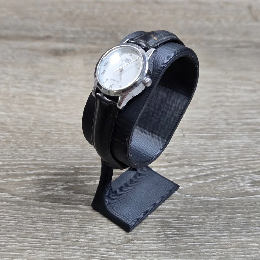 Timex Indiglo Silver Tone Round Women's Watch 30M Black Leather Band Tested